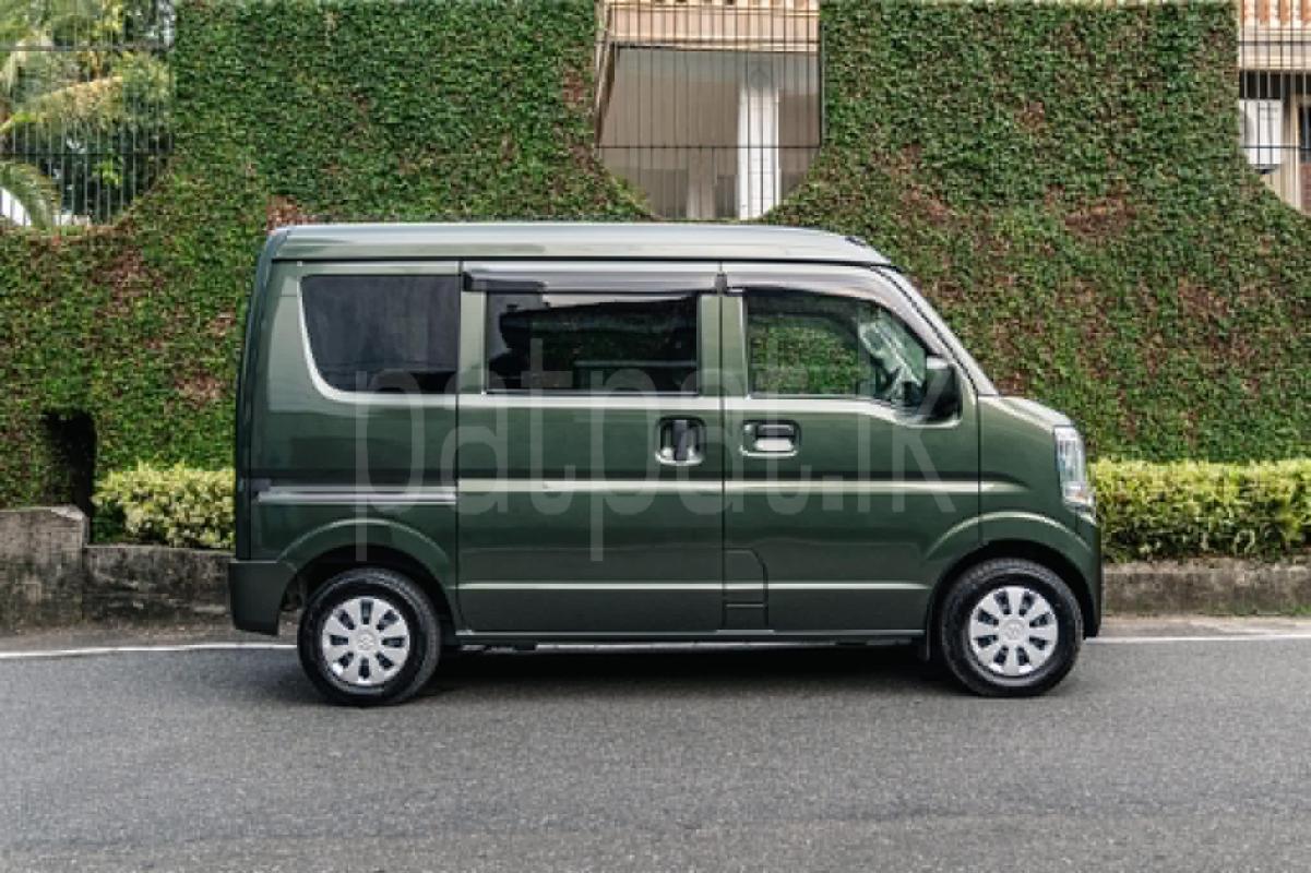 Advertisement image 4