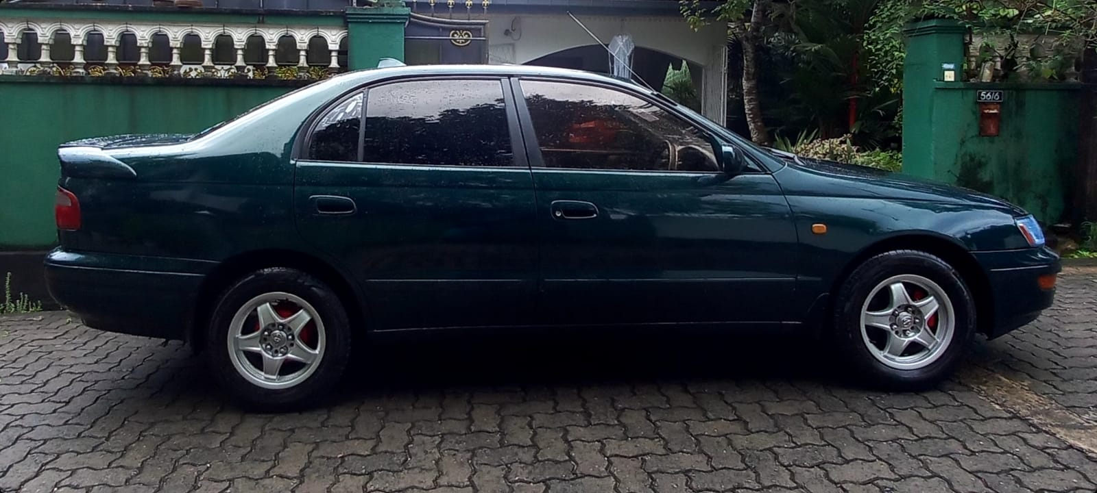 Toyota Corona 1995 - භාවිතා කරන ලද කාර් sale in Sri Lanka - patpat.lk