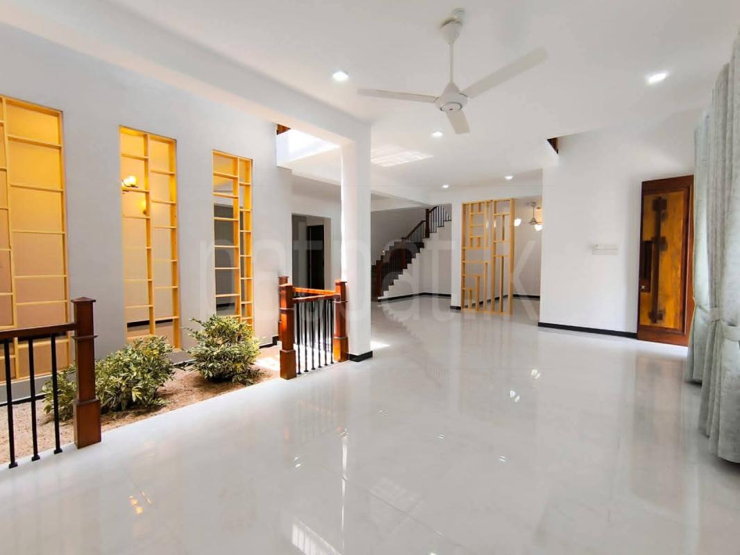 House for Sale in Kaduwela