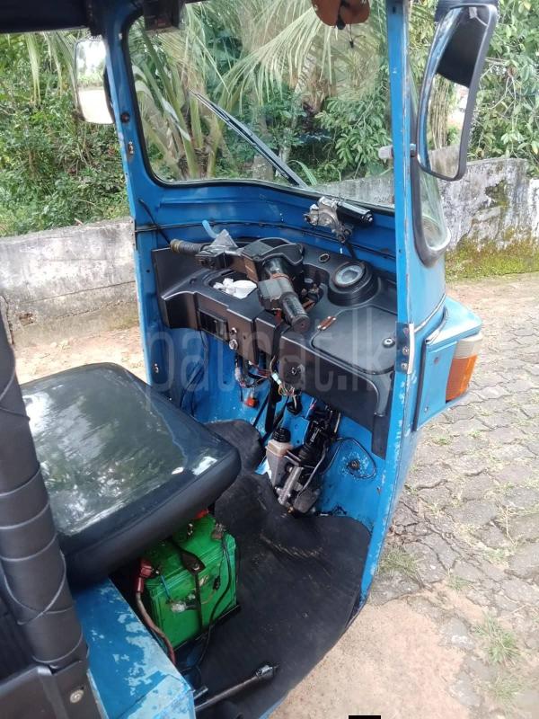 Bajaj Three Wheel 2011 - Used Three wheeler sale in Sri Lanka - patpat.lk