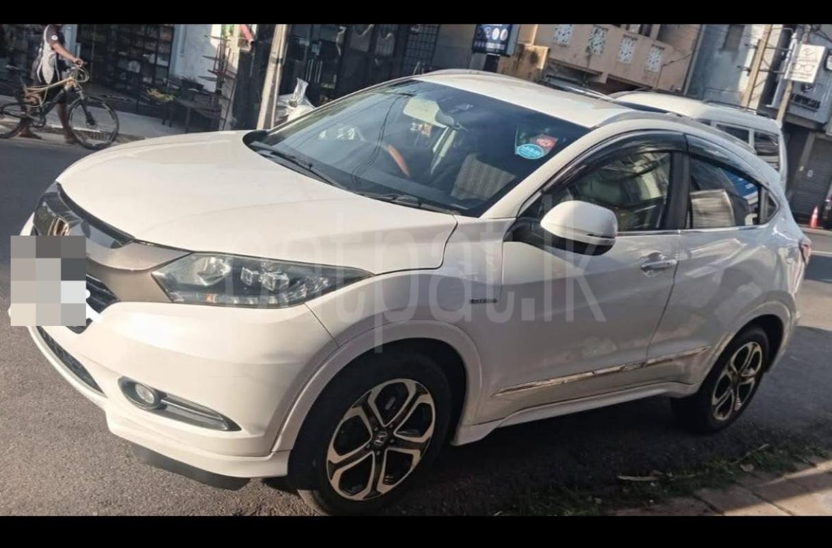 Honda Vezel 2015 - பயன்படுத்தப்பட்டது SUV sale in Sri Lanka - patpat.lk