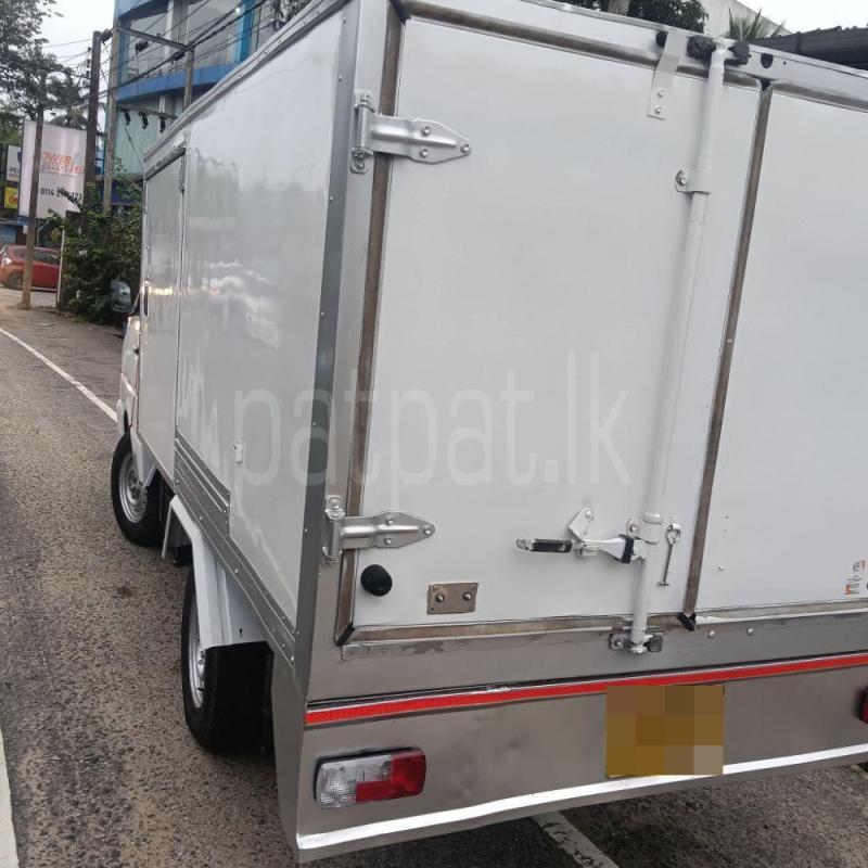 Advertisement image 5