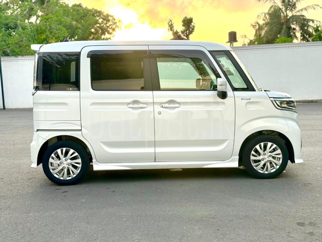 Advertisement image 4