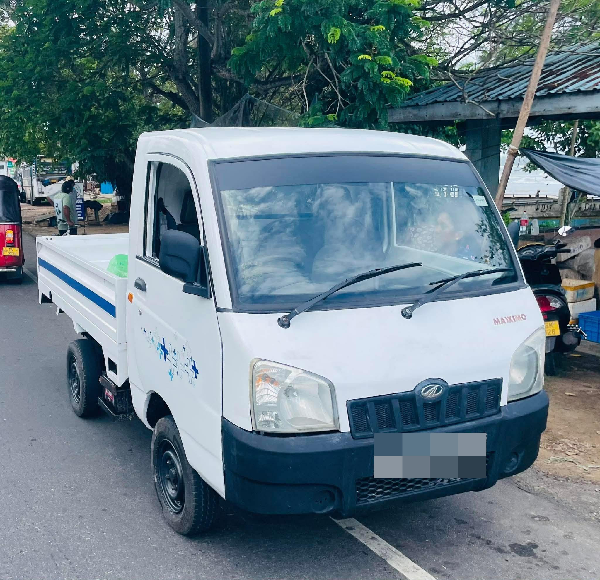 Mahindra Maxximo 2012 - பயன்படுத்தப்பட்டது டிரக் sale in Sri Lanka - patpat.lk