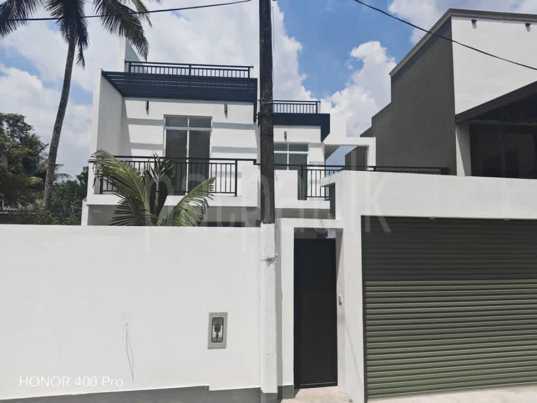 House for Sale in Malabe ads-image-1