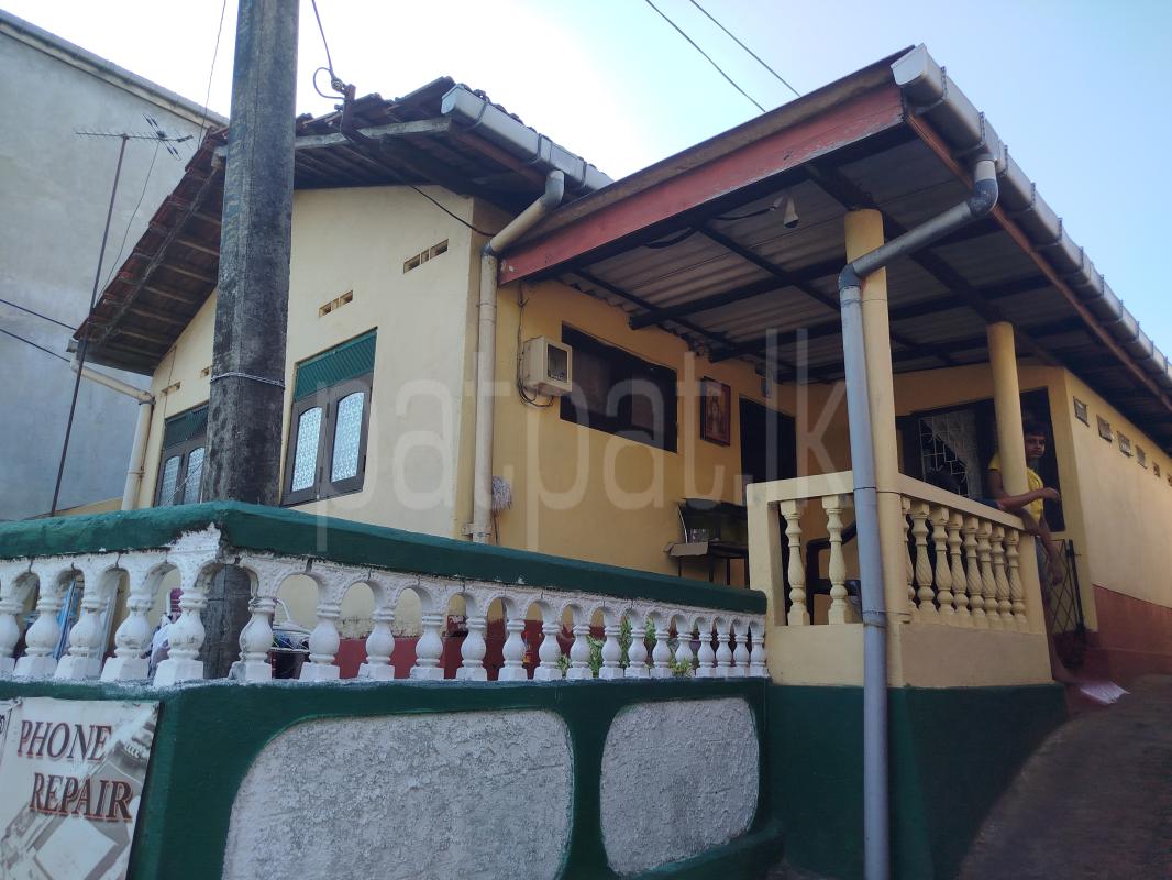 House for Sale in Kelaniya ads-image-1