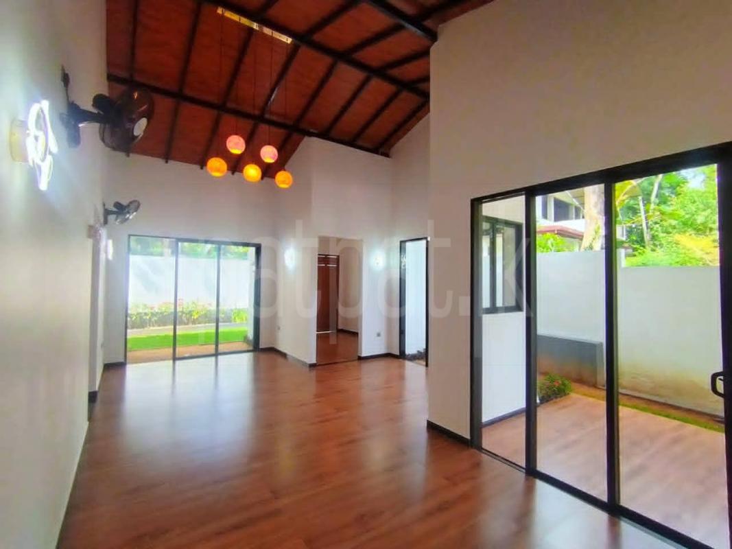 House for Sale in Meegoda