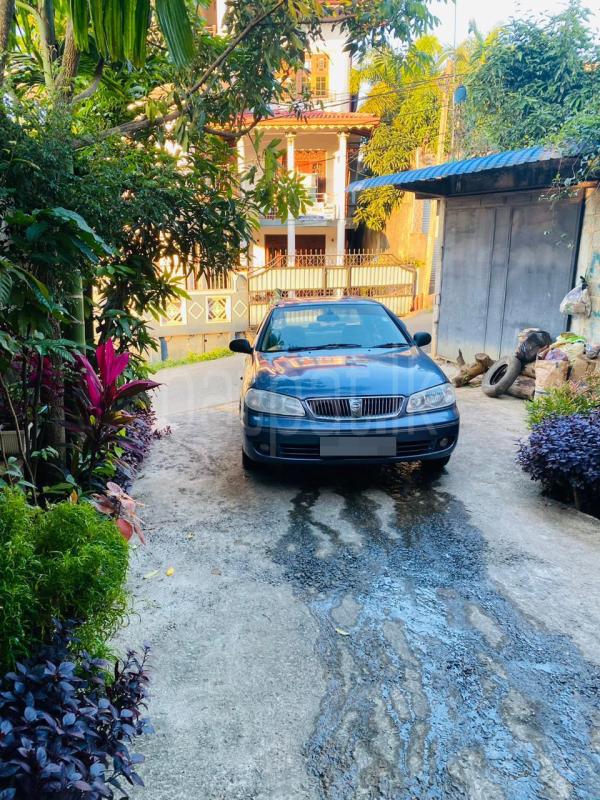 Advertisement image 1