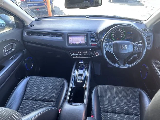 Honda Vezel 2014 - භාවිතා කරන ලද SUV රථය sale in Sri Lanka - patpat.lk