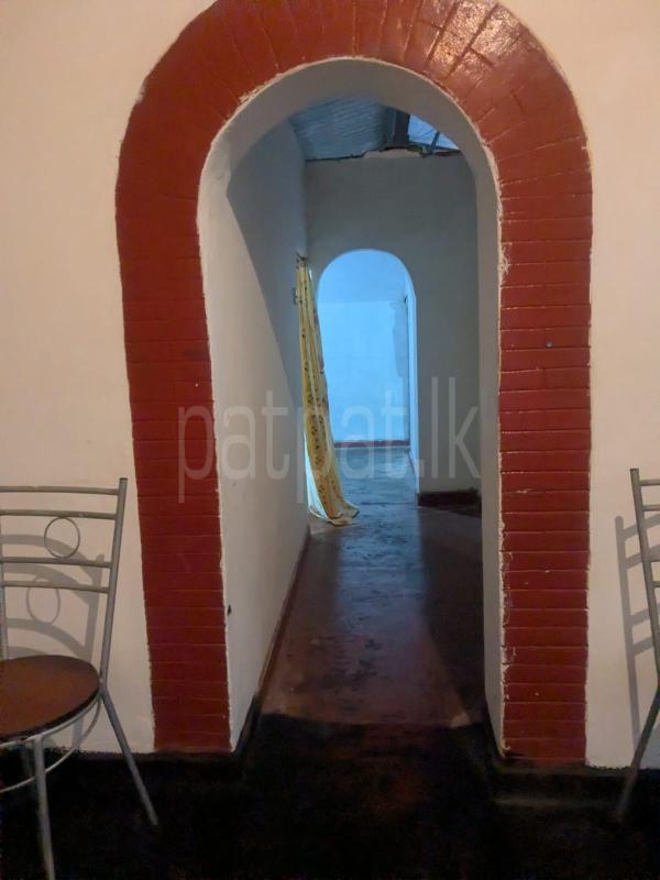 House for Rent in Makola