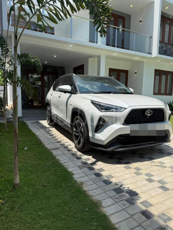 Toyota Yaris Cross 2025 - Brand New SUV sale in Sri Lanka - patpat.lk