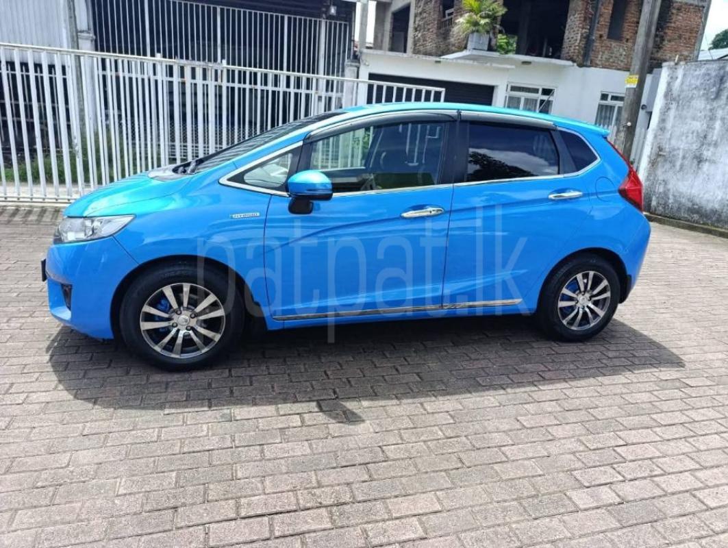 Advertisement image 5