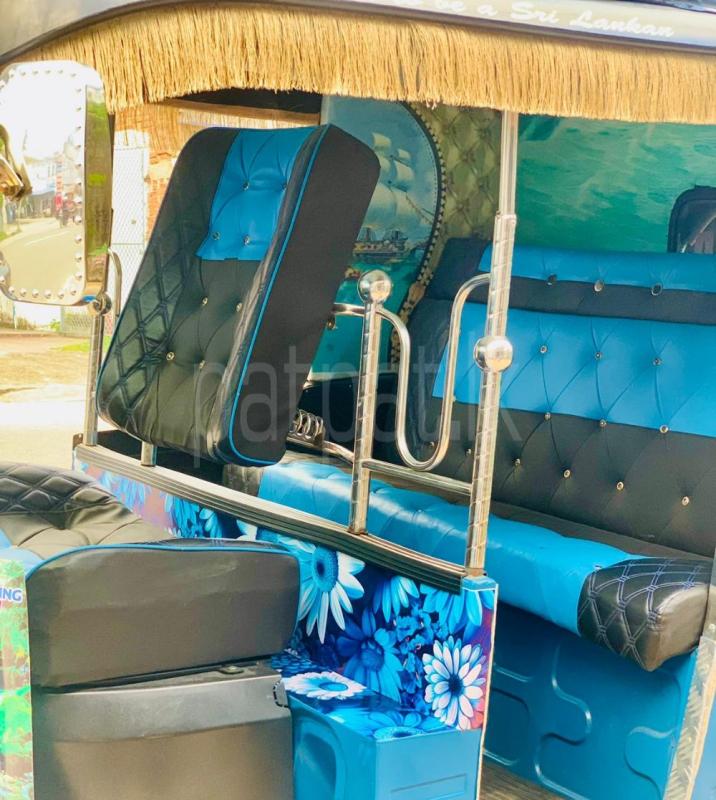 Advertisement image 6