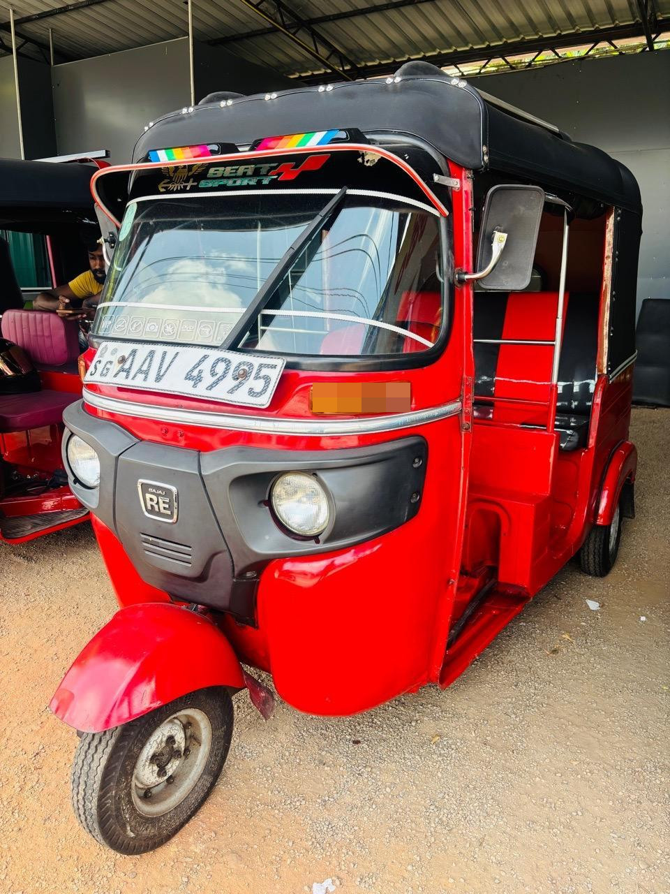 Bajaj Three Wheel 2015 - Used Three wheeler sale in Sri Lanka - patpat.lk