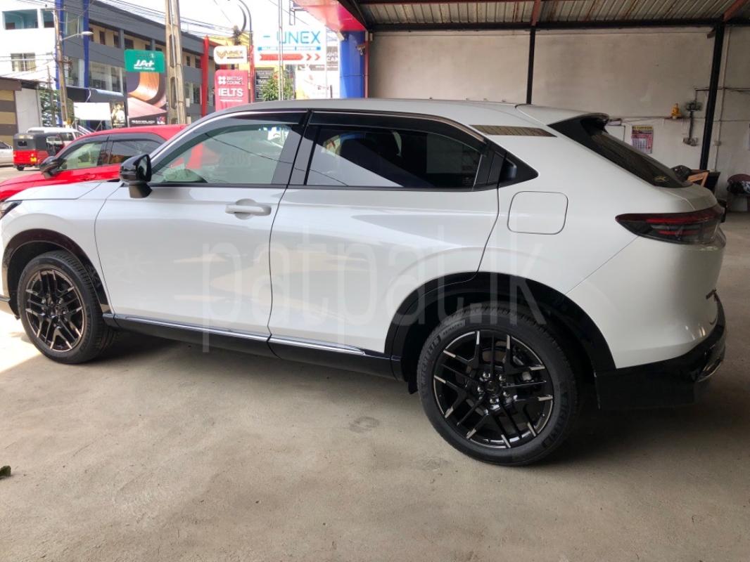 Advertisement image 4