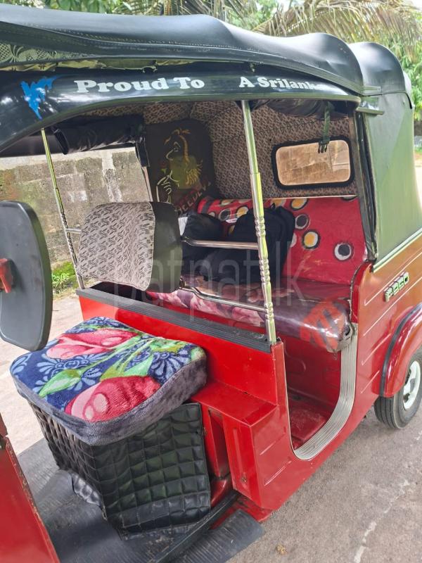Bajaj 2 stroke 2005 - භාවිතා කරන ලද ත්‍රිරෝද රථය sale in Sri Lanka - patpat.lk