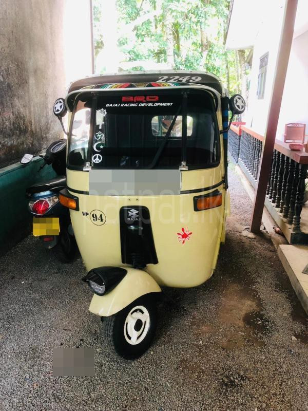 Bajaj Three Wheel 2006 - பயன்படுத்தப்பட்டது முச்சக்கர வண்டி sale in Sri Lanka - patpat.lk