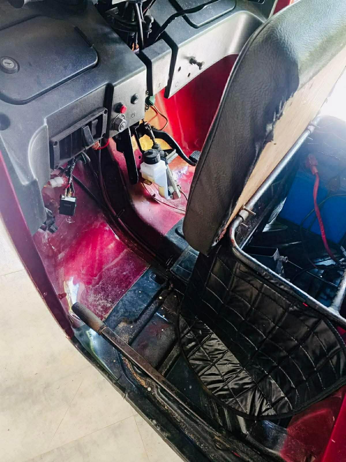 Bajaj Three Wheel 2014 - භාවිතා කරන ලද ත්‍රිරෝද රථය sale in Sri Lanka - patpat.lk