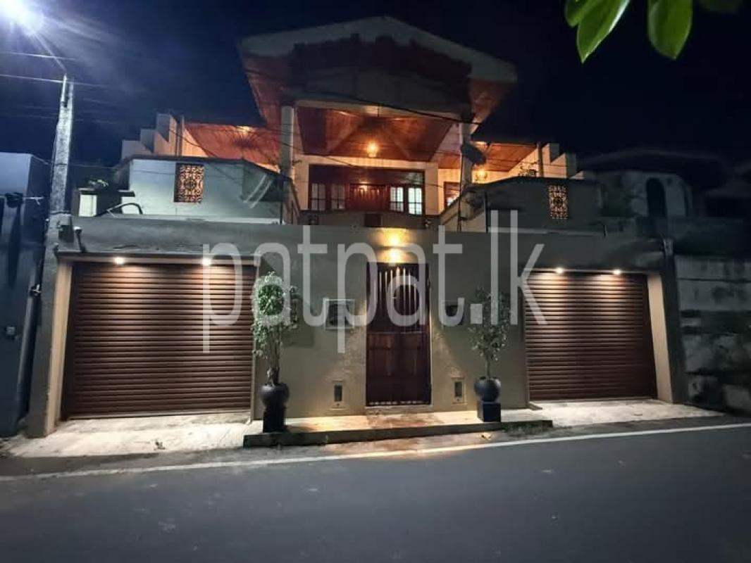 Advertisement image 1