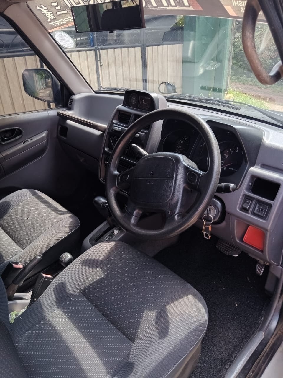 Mitsubishi Pajero 1996 - Used SUV sale in Sri Lanka - patpat.lk