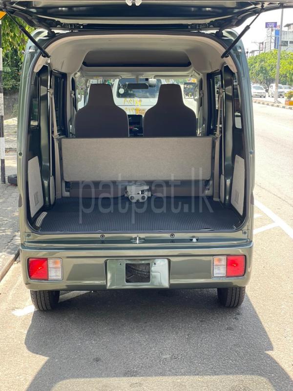 Advertisement image 5