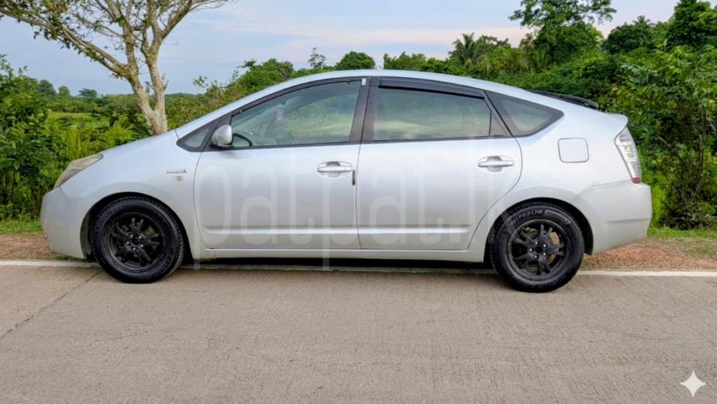 Toyota Prius 2008 - பயன்படுத்தப்பட்டது கார் sale in Sri Lanka - patpat.lk