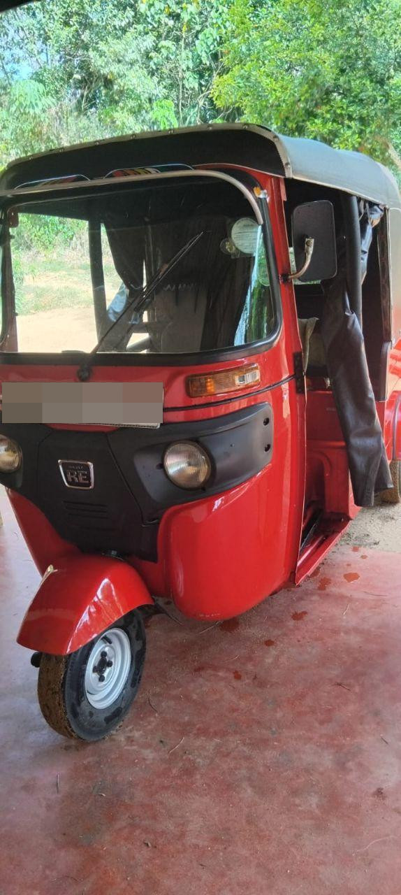 Bajaj Three Wheel 2018 - Used Three wheeler sale in Sri Lanka - patpat.lk
