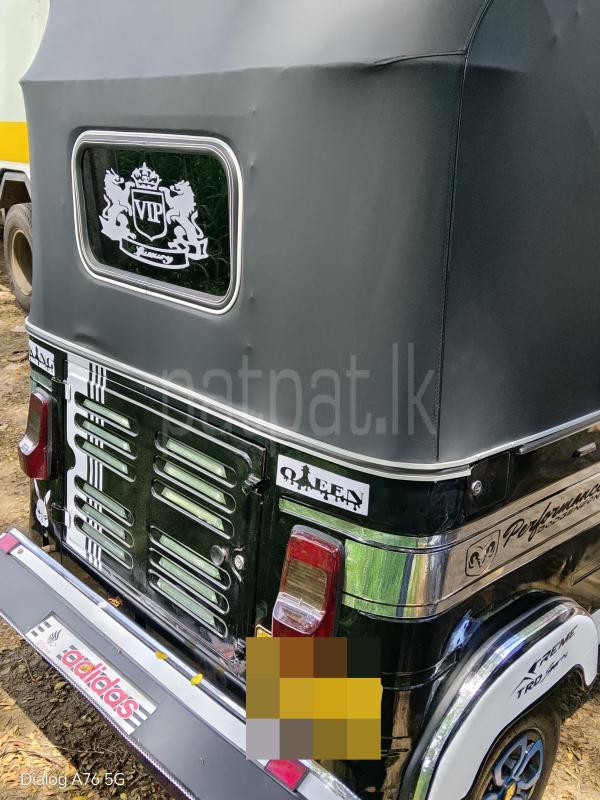 Bajaj Three Wheel 2014 - மறுசீரமைக்கப்பட்டது முச்சக்கர வண்டி sale in Sri Lanka - patpat.lk