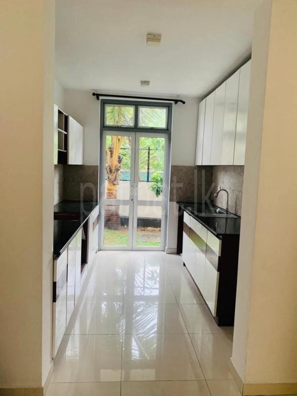 House for Sale in Boralesgamuwa