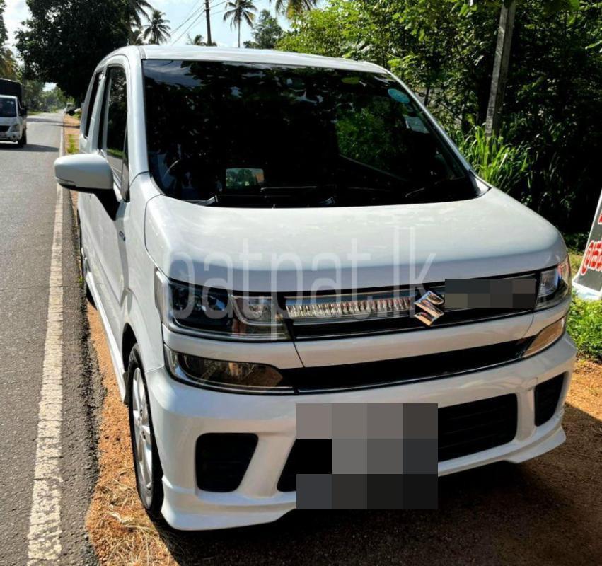 Suzuki Wagon R 2017 - பயன்படுத்தப்பட்டது கார் sale in Sri Lanka - patpat.lk