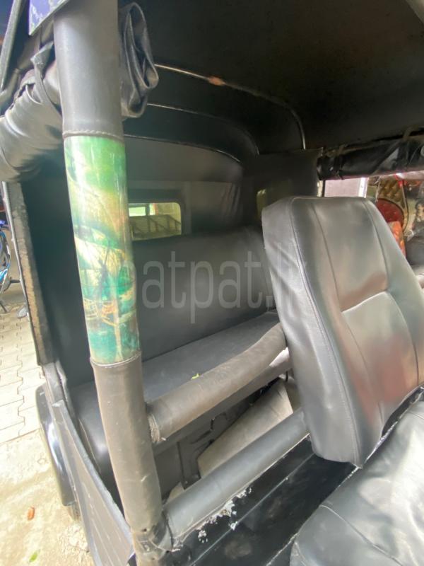 Advertisement image 6