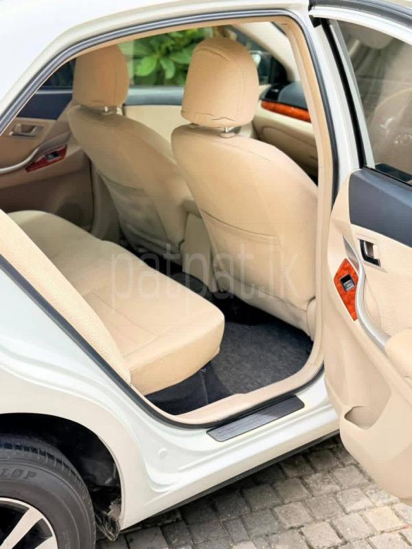 Toyota Premio 2013 - பயன்படுத்தப்பட்டது கார் sale in Sri Lanka - patpat.lk