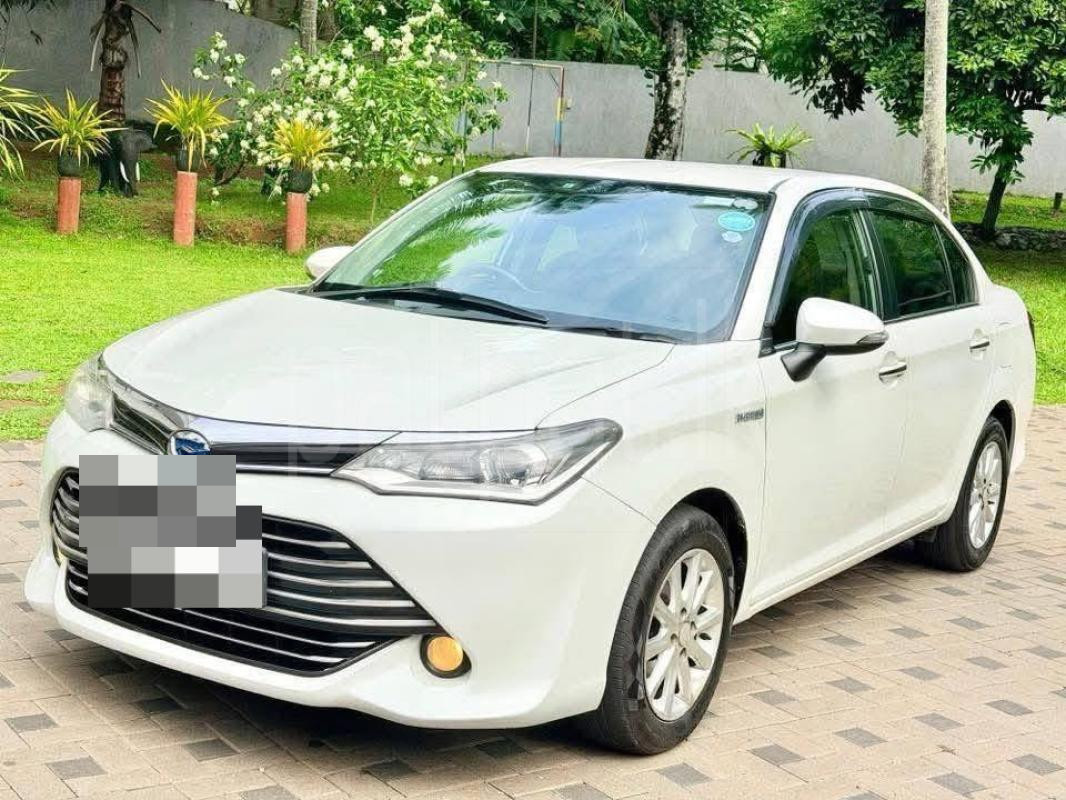 Toyota Axio 2015 - பயன்படுத்தப்பட்டது கார் sale in Sri Lanka - patpat.lk
