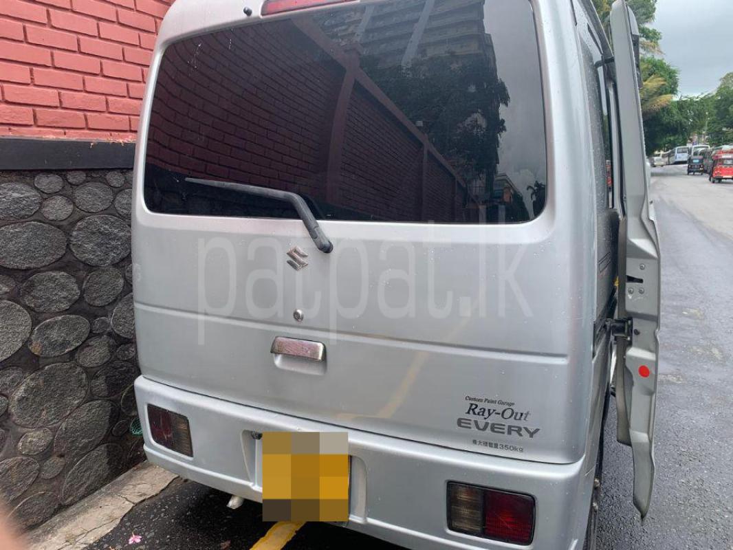 Advertisement image 4