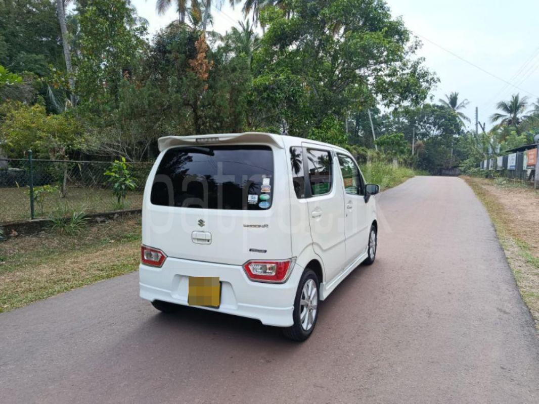 Advertisement image 4