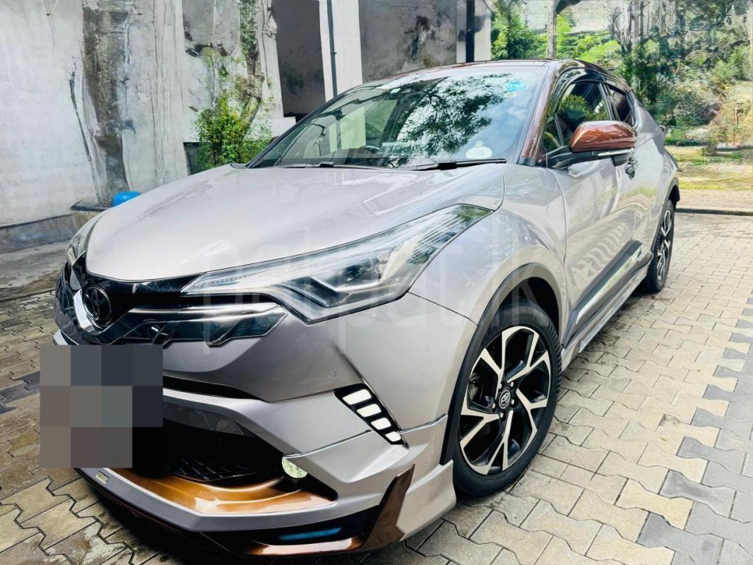 Toyota CHR 2019 - பயன்படுத்தப்பட்டது SUV sale in Sri Lanka - patpat.lk