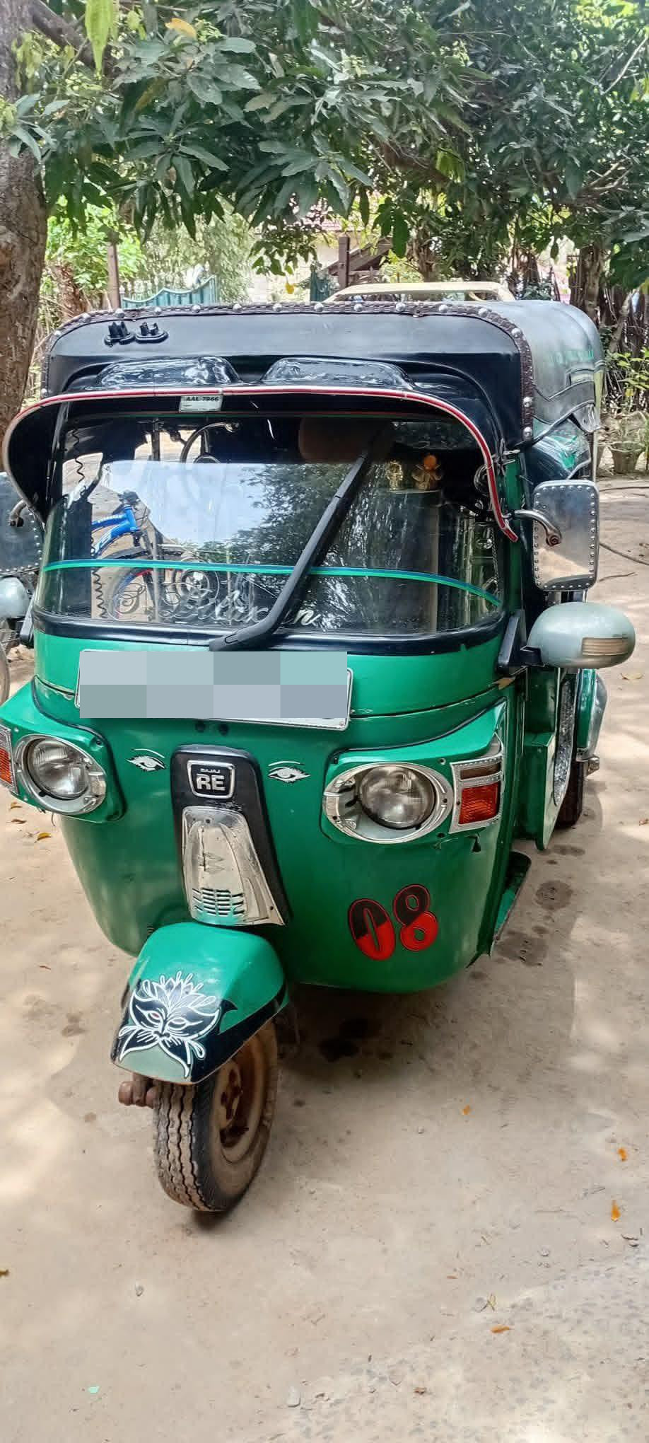 Bajaj Three Wheel 2013 - பயன்படுத்தப்பட்டது முச்சக்கர வண்டி sale in Sri Lanka - patpat.lk