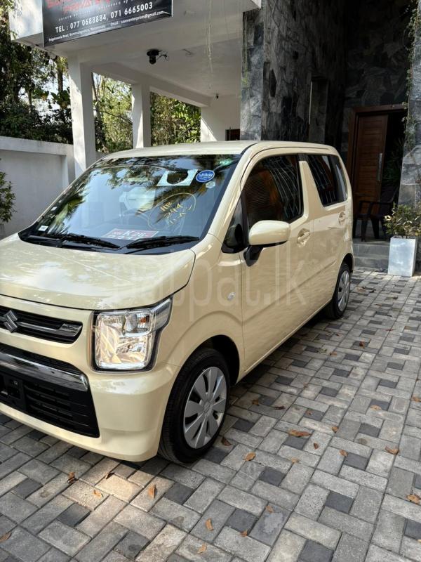 Advertisement image 3