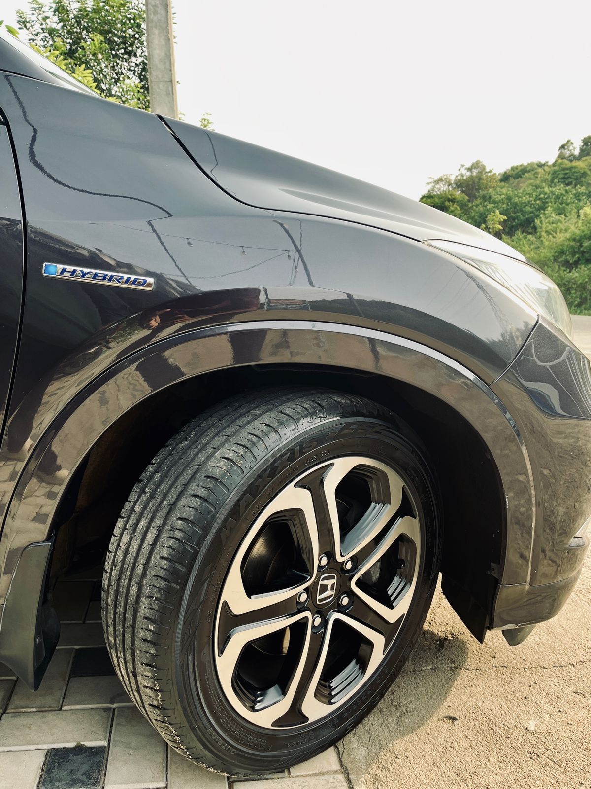 Honda Vezel 2013 - பயன்படுத்தப்பட்டது SUV sale in Sri Lanka - patpat.lk