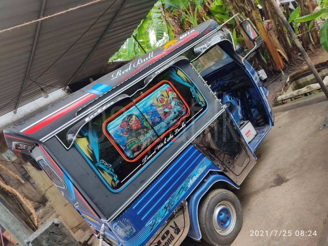 Advertisement image 4