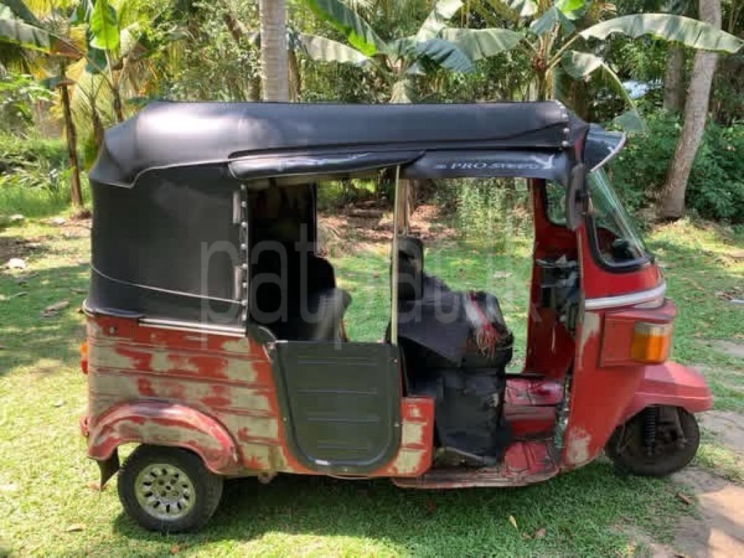 Bajaj Three Wheel 2010 - Used Three wheeler sale in Sri Lanka - patpat.lk