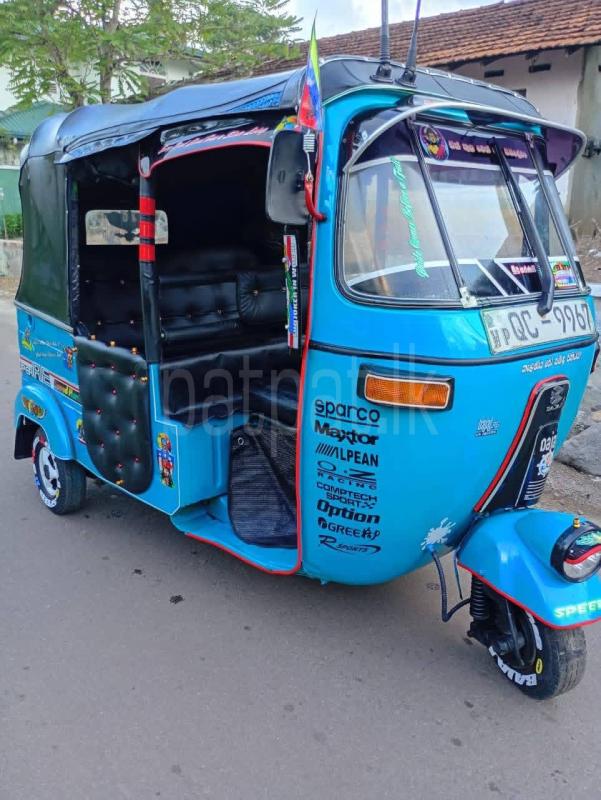 Bajaj Three Wheel 2005 - භාවිතා කරන ලද ත්‍රිරෝද රථය sale in Sri Lanka - patpat.lk