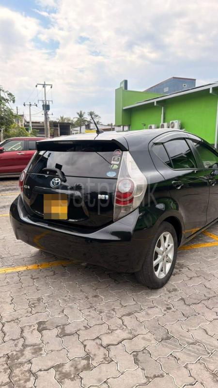 Toyota Aqua 2012 - Used Car sale in Sri Lanka - patpat.lk