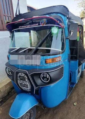 Bajaj 4 stroke 2016 - பயன்படுத்தப்பட்டது முச்சக்கர வண்டி sale in Sri Lanka - patpat.lk