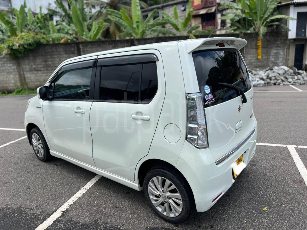 Suzuki Wagon R 2014 - பயன்படுத்தப்பட்டது கார் sale in Sri Lanka - patpat.lk