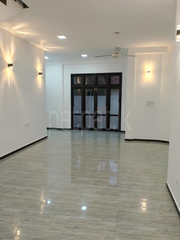 House for Sale in Athurugiriya ads-image-1