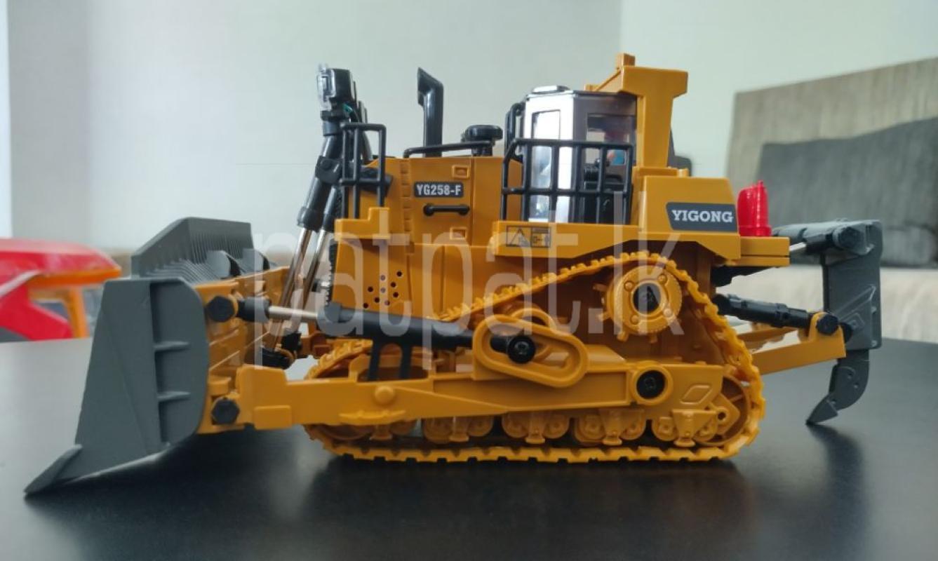 Advertisement image 4