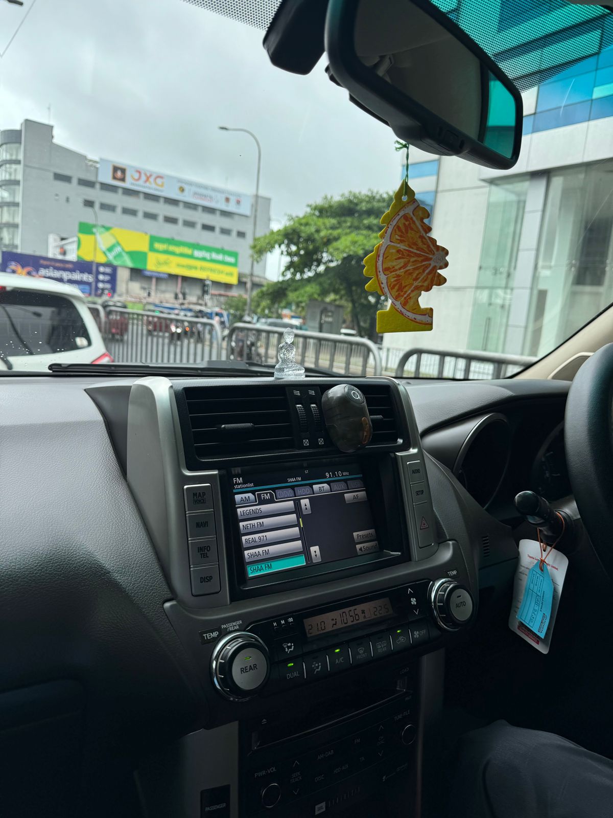 Toyota Land Cruiser Prado 2013 - Used SUV sale in Sri Lanka - patpat.lk