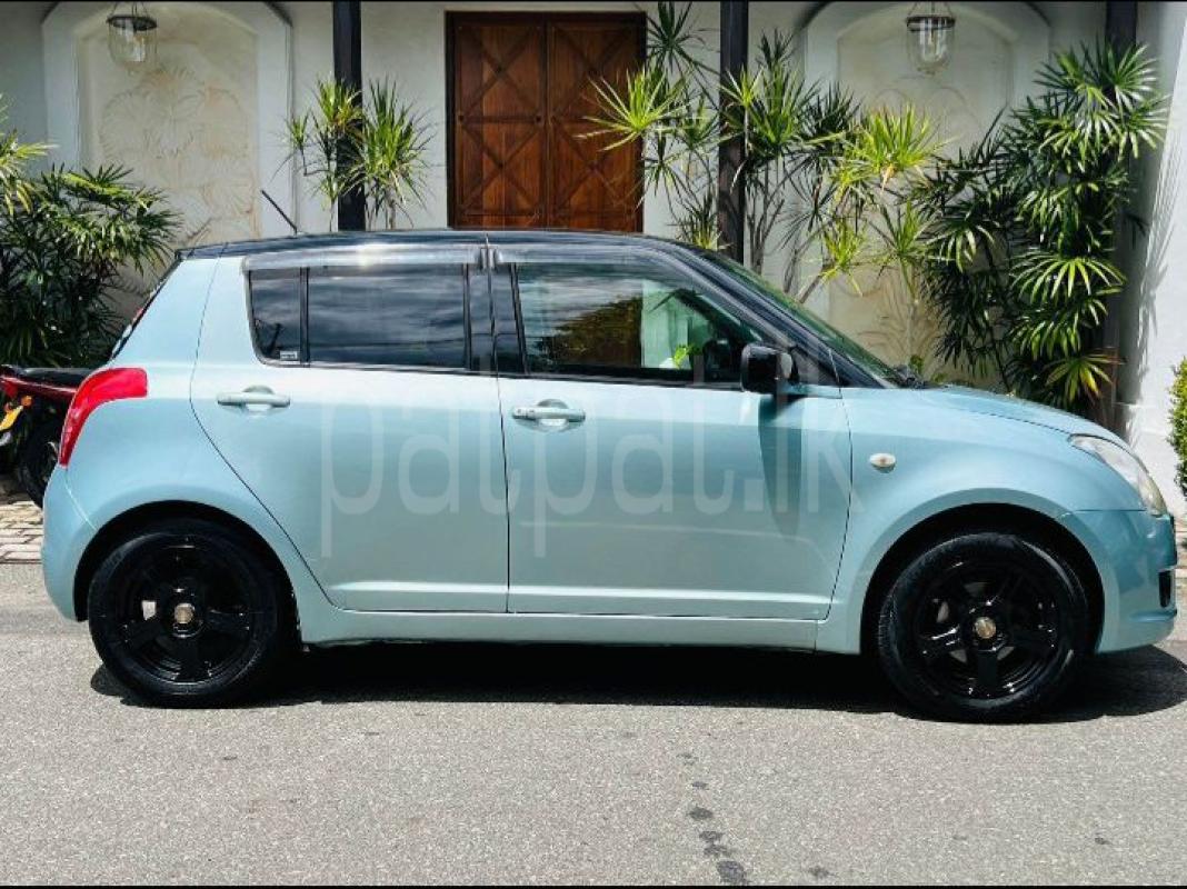 Advertisement image 3