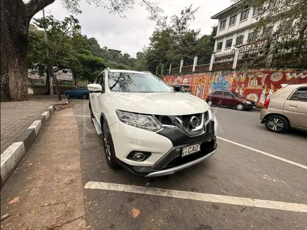 Advertisement image 3